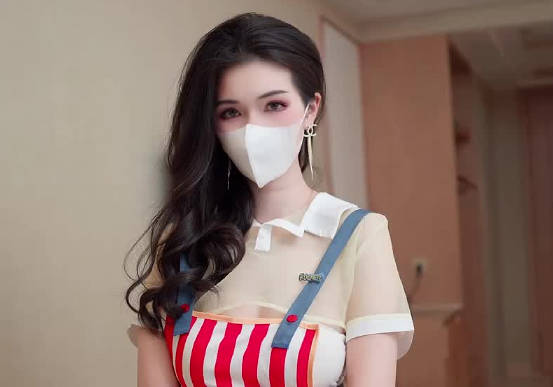 Food delivery girl humiliated by customer to keep her job – Fox Not Demon madou