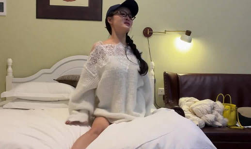 Today I spent 3,000 yuan to meet a young woman with glasses – Kitazawa. madou