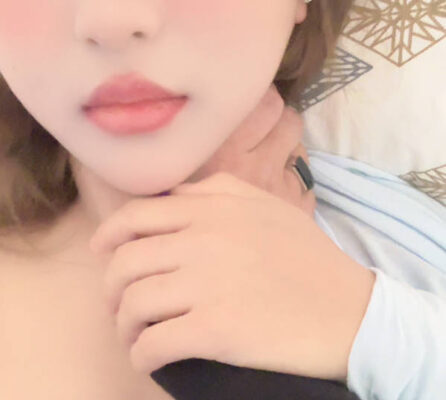 After drinking, he forced himself on a beautiful young woman, performing oral sex, pounding her with his penis, and ejaculating inside her. madou