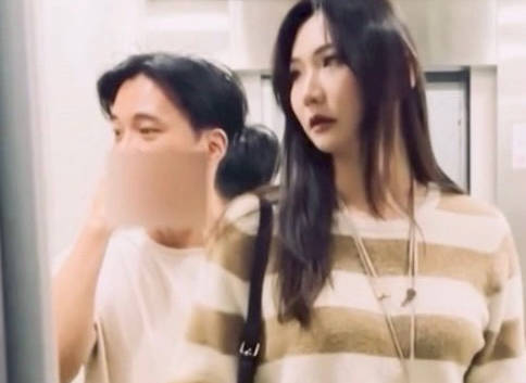 My tall, beautiful upstairs neighbor recognized me in the elevator and we went home together for sex – Hansheng madou