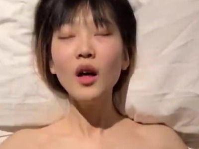The father’s lewd dialogue in the vagina, the bespectacled, slutty girlfriend being brutally fucked by a single man. madou