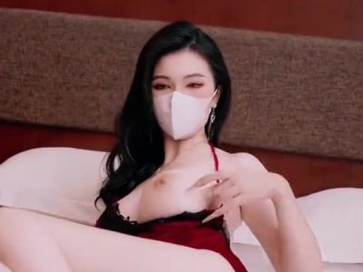 Banana Show xjx762’s stunning female secretary, Fox Fairy, actively offered her body to serve the boss’s penis. madou