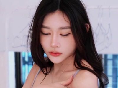 Banana Show xjx805 Sexy Big-Breasted Cousin Gets Injected Inside by Distant Cousin madou